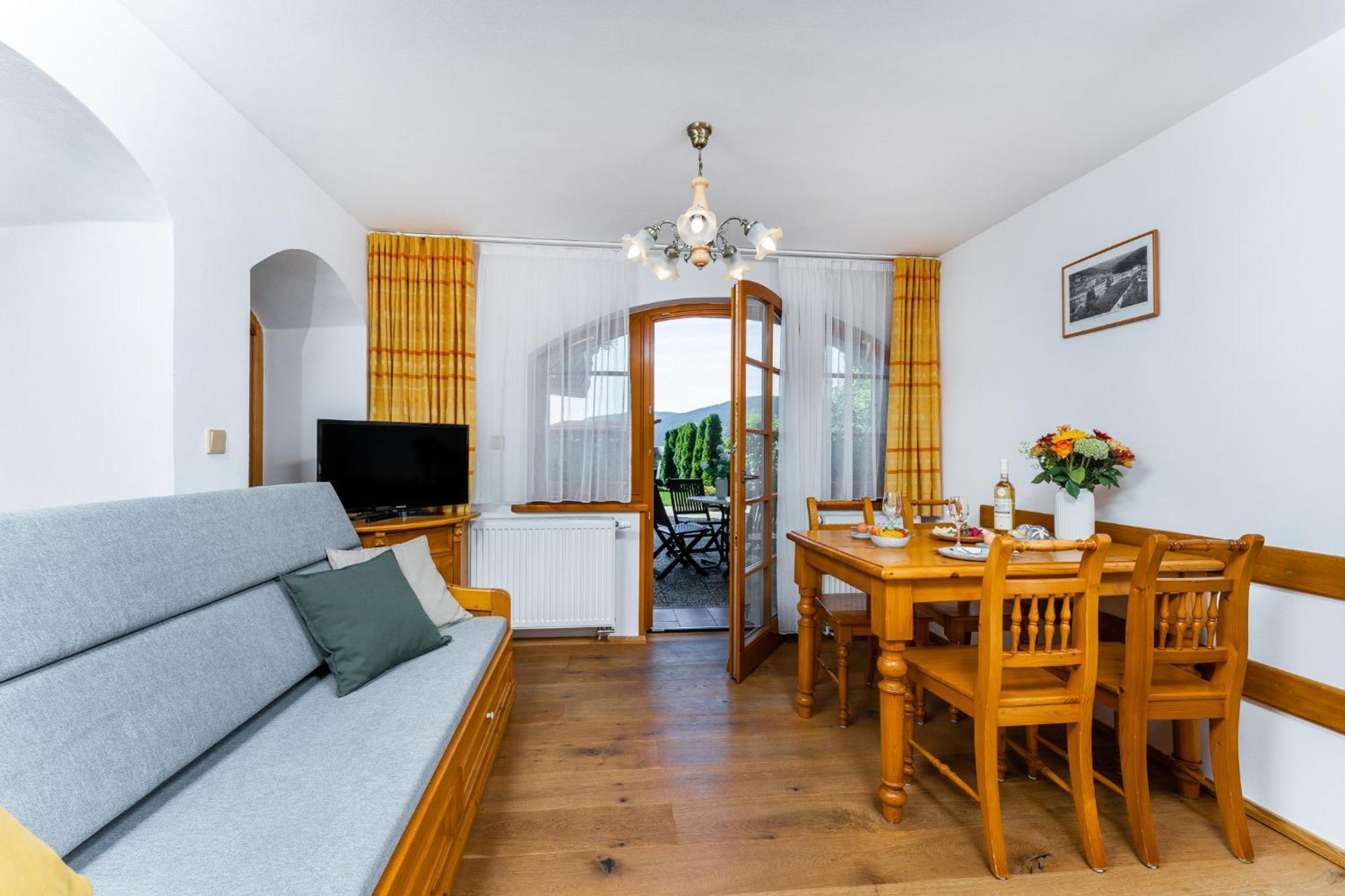 Happy Superior Guest house 3*